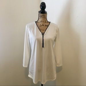 BOGO SALE💕Women’s White Zip Tee